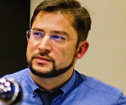 modri a kamarati_meeting-4_edited_edited.jpg